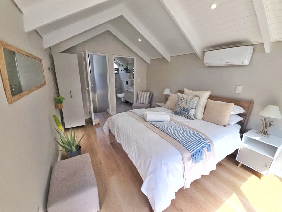 3 Bedroom Property for Sale in Wilderness Central Western Cape